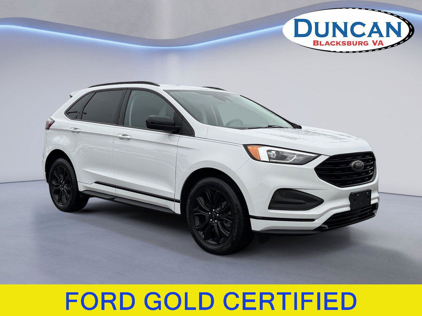 Certified 2022 Ford Edge SE w/ Black Appearance Package