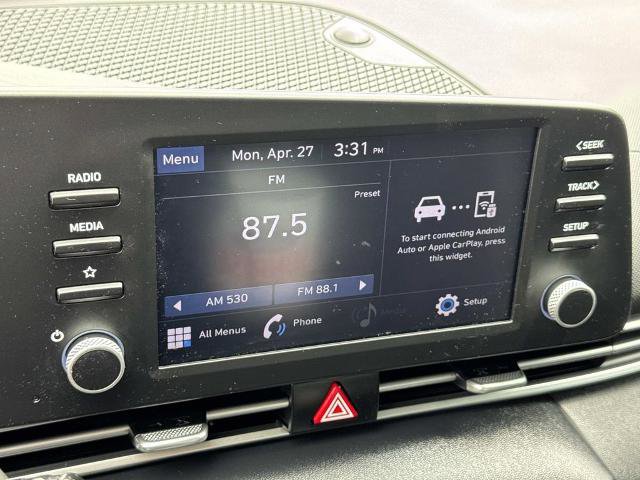 Used 2021 Hyundai Elantra SE FWD image 12