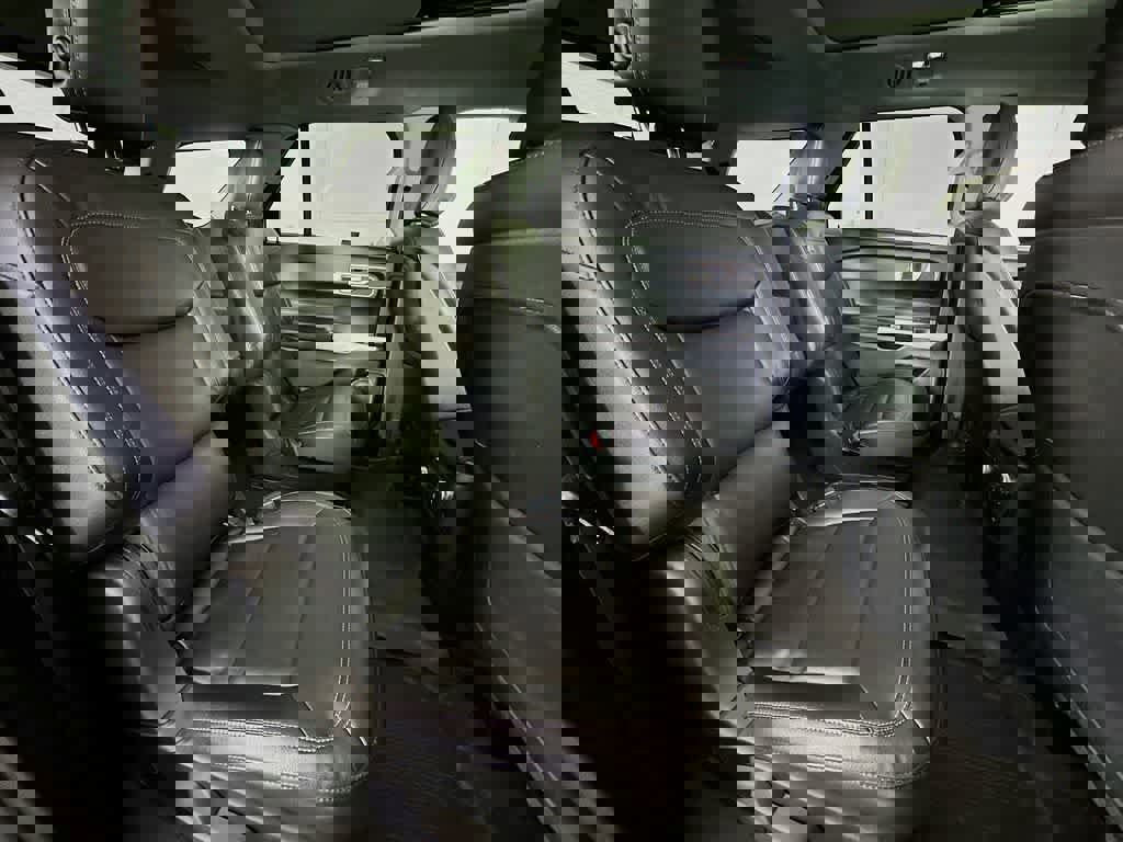 Certified 2020 Ford Explorer XLT w/ Equipment Group 202A image 34