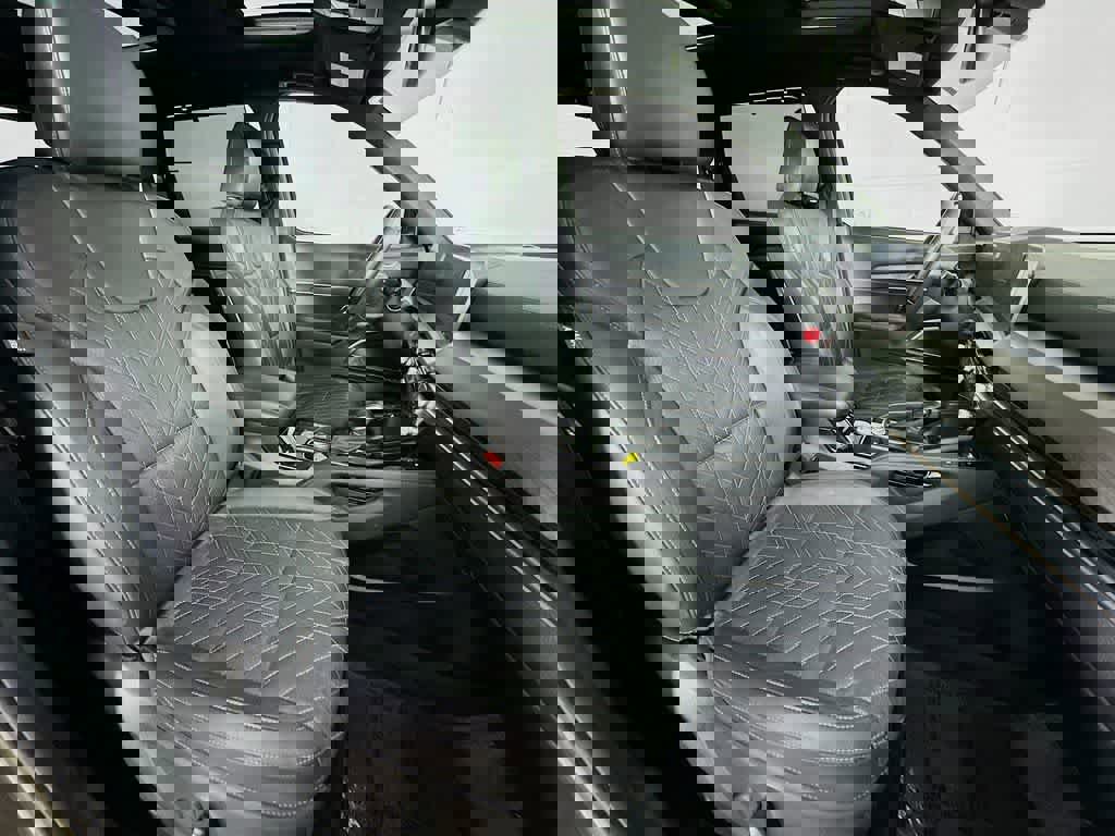 Used 2023 Kia Telluride SX X-Pro image 17