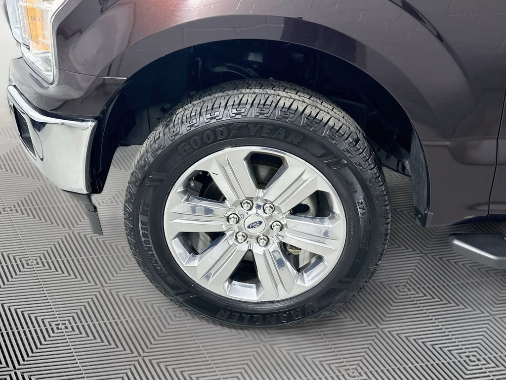 Certified 2019 Ford F150 XLT w/ Equipment Group 302A Luxury AWD/4WD image 28