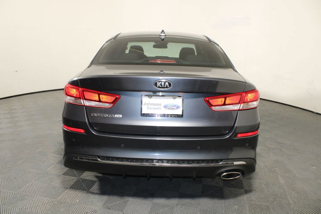 Used 2020 Kia Optima LX image 3