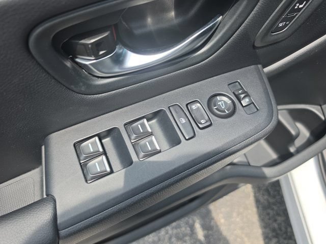 Used 2024 Honda Pilot EX-L image 17