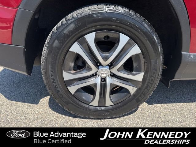 Used 2018 Toyota RAV4 LE w/ All Weather Liner Package AWD/4WD image 11