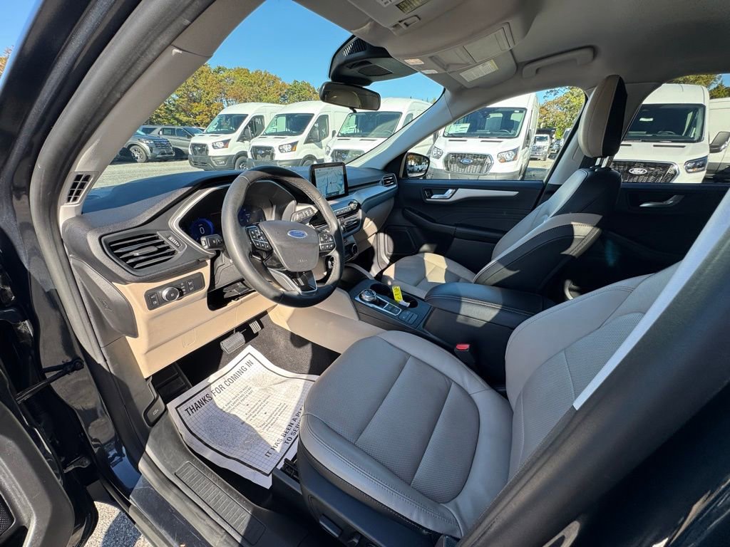 Certified 2022 Ford Escape SEL w/ Technology Package FWD image 13