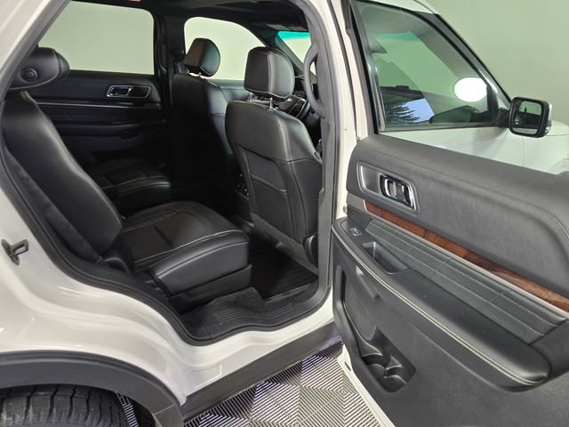 Certified 2017 Ford Explorer Platinum AWD/4WD image 13