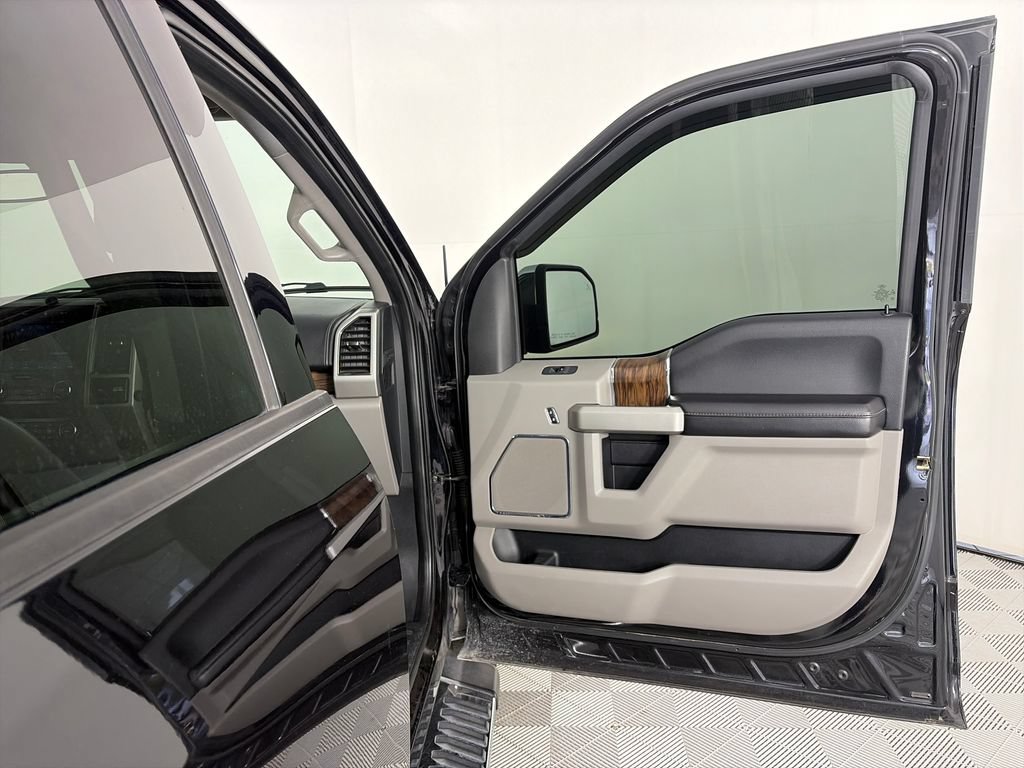 Certified 2019 Ford F150 Lariat AWD/4WD image 30