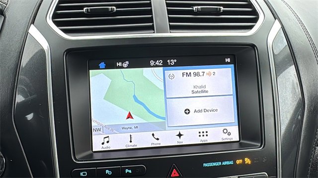 Certified 2017 Ford Explorer Platinum image 27