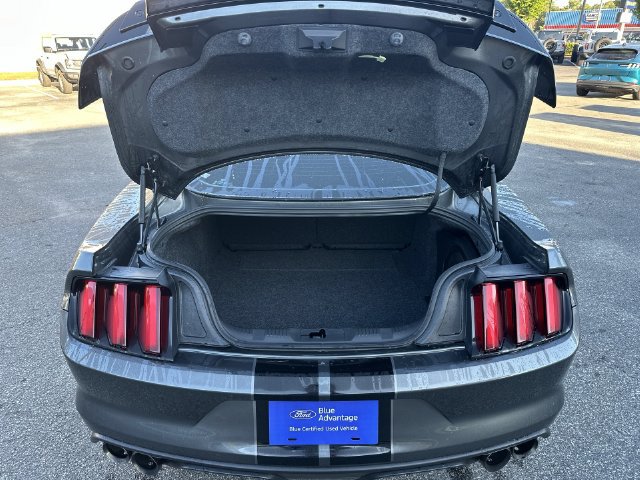 Certified 2020 Ford Mustang Shelby GT350 w/ Technology Package RWD image 25
