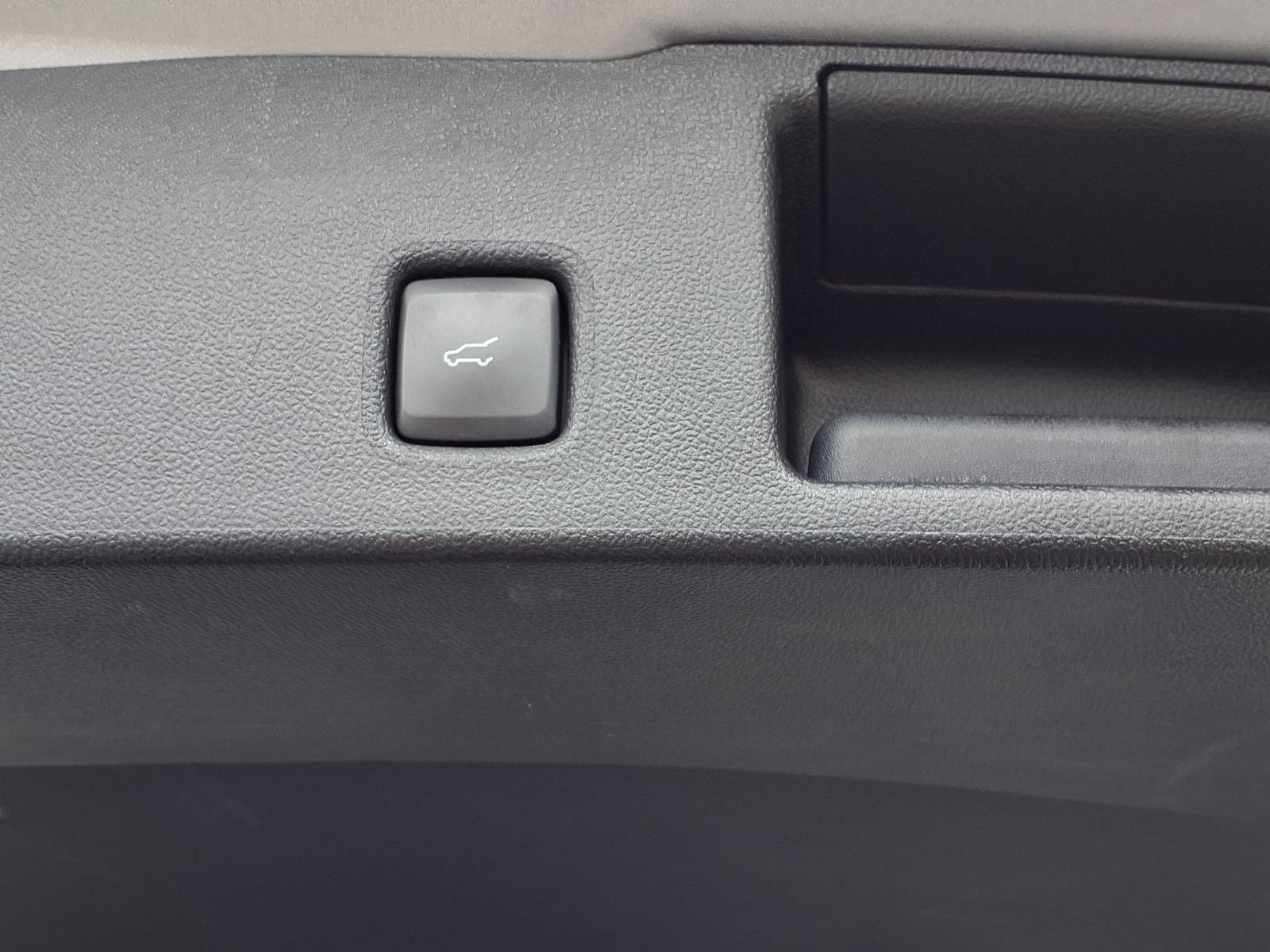 Certified 2022 Ford Escape SEL image 22