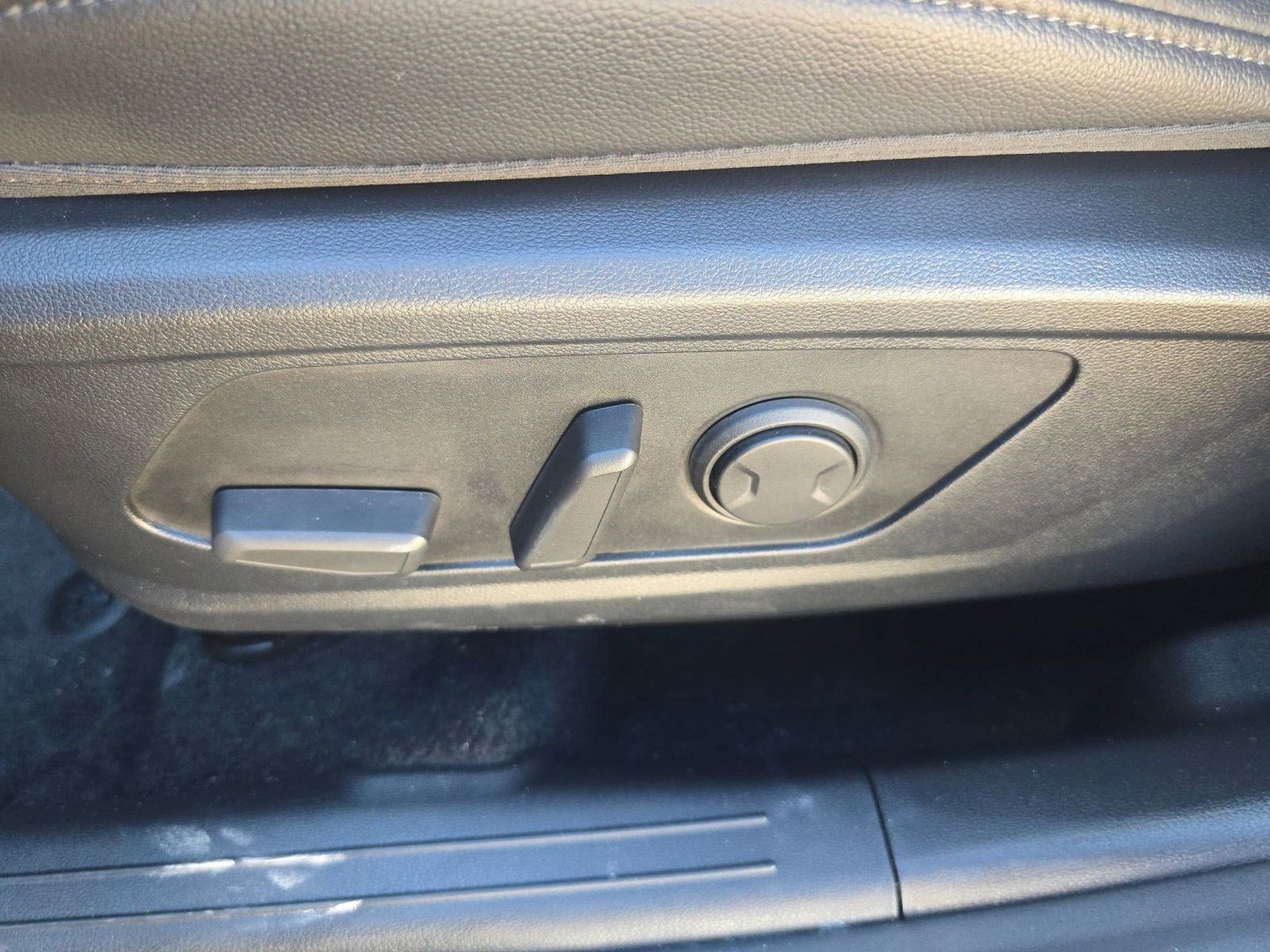 Used 2025 Hyundai Tucson SEL image 12