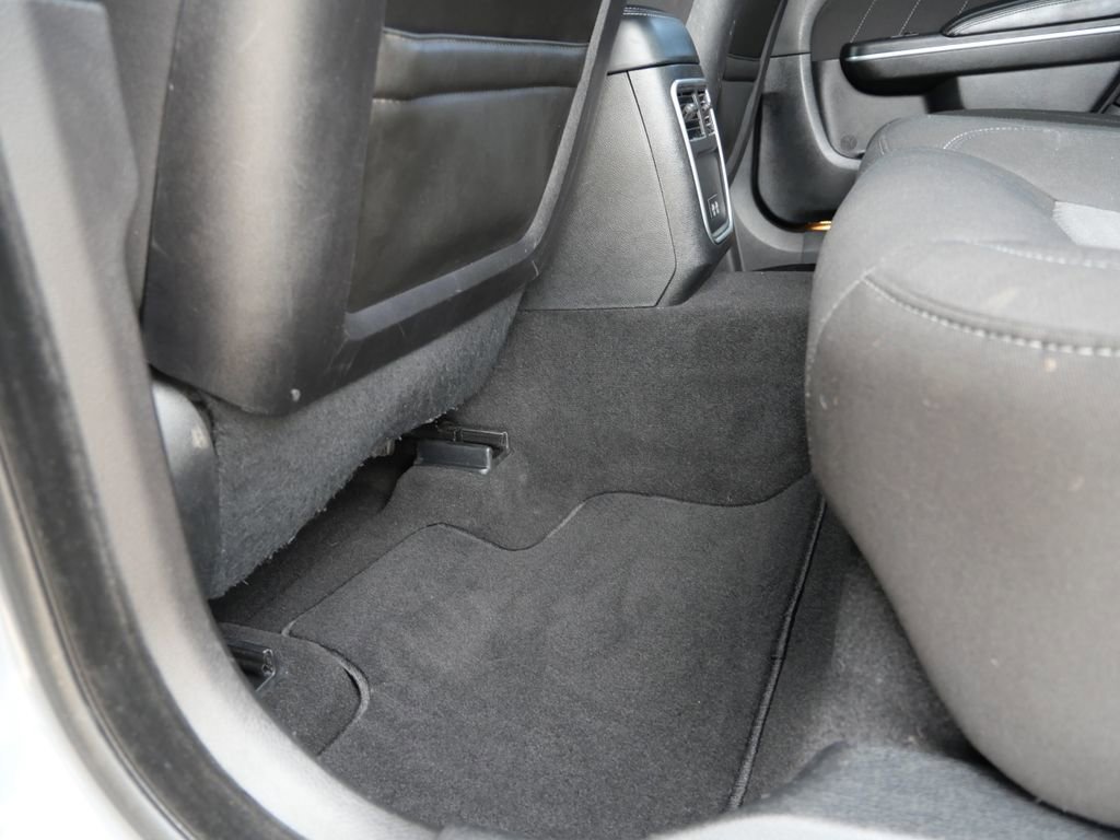 Used 2022 Dodge Charger GT w/ Performance Handling Group RWD image 14
