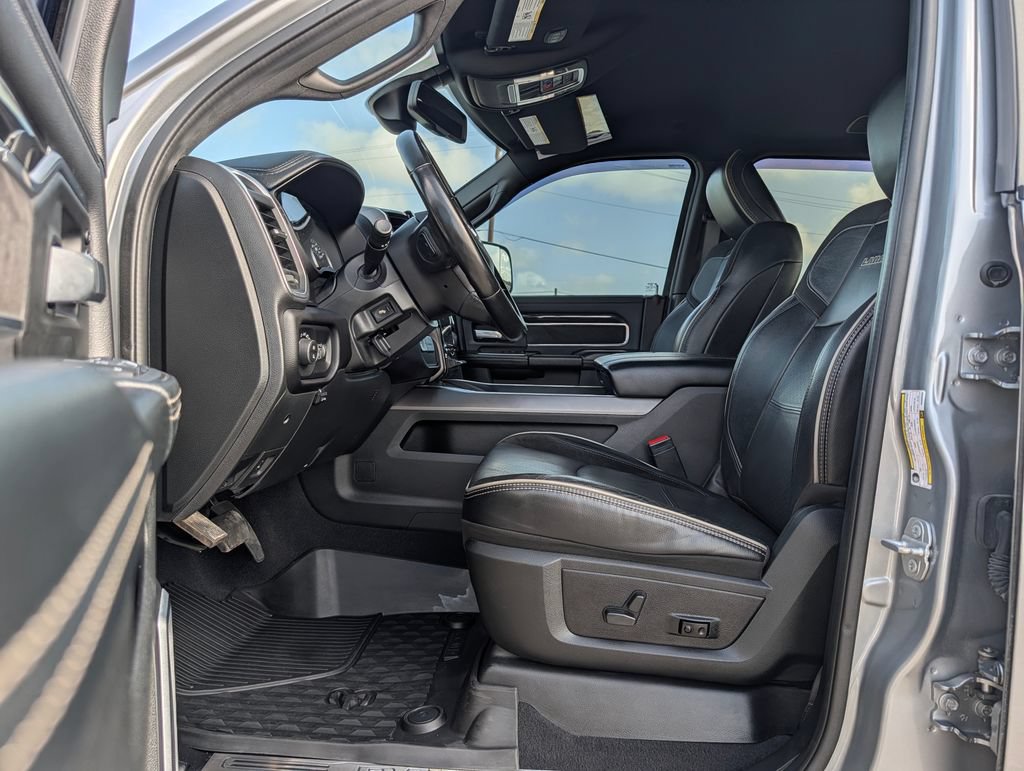 Used 2021 RAM 3500 Laramie AWD/4WD image 11
