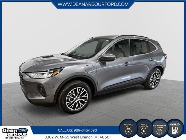 Certified 2025 Ford Escape SE w/ Class II Trailer Tow Package FWD 360° Tour