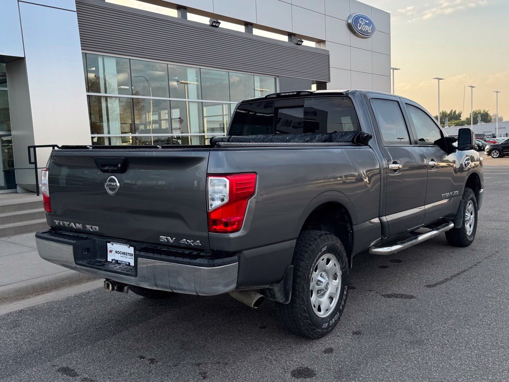 Used 2018 Nissan Titan SV AWD/4WD image 36