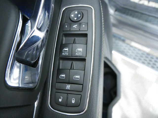 Used 2017 RAM 2500 Laramie AWD/4WD image 22