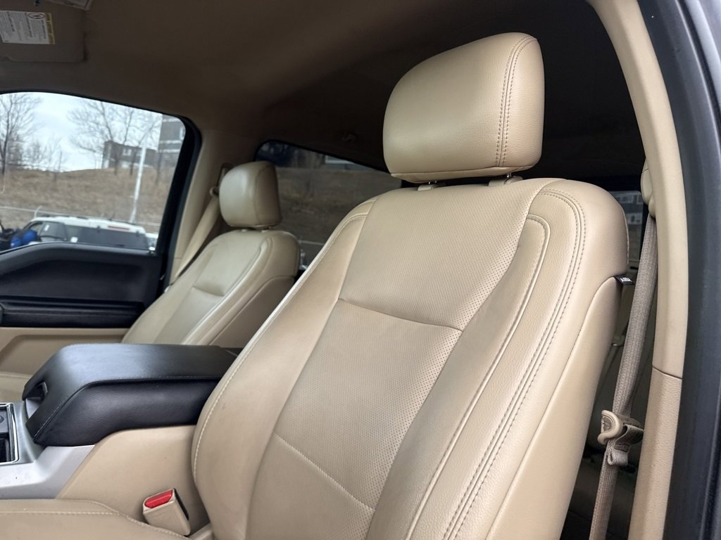 Certified 2017 Ford F250 Lariat w/ Lariat Value Package image 11