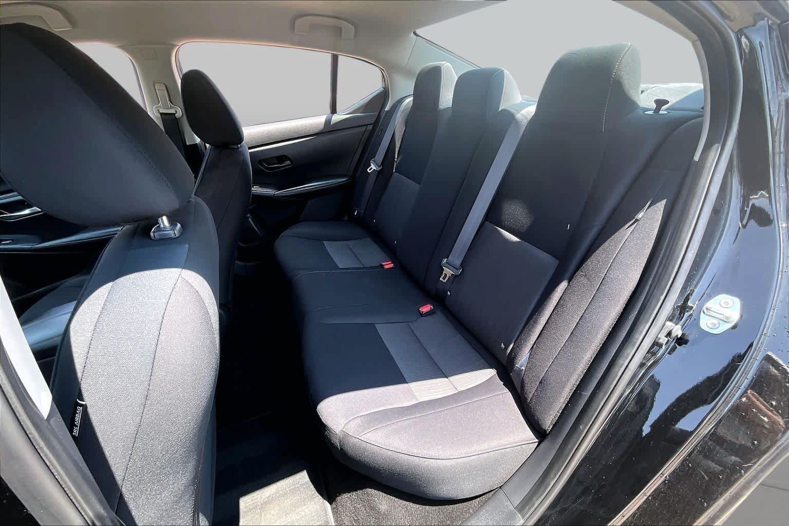 Used 2024 Nissan Sentra SV FWD image 20