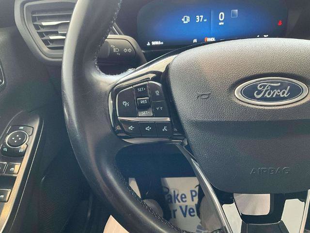 Certified 2024 Ford Escape Platinum AWD/4WD image 11