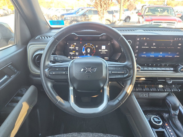 Used 2024 Chevrolet Colorado ZR2 AWD/4WD image 9