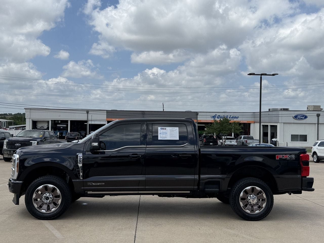 Certified 2025 Ford F250 King Ranch w/ FX4 Off-Road Package AWD/4WD image 3
