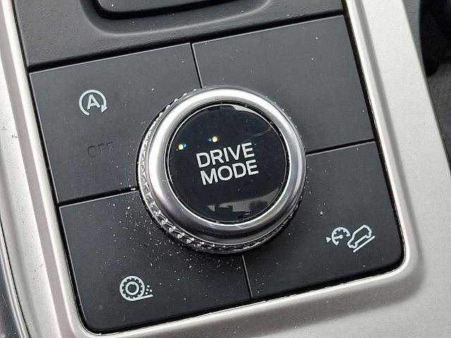 Certified 2023 Ford Explorer XLT w/ Equipment Group 202A image 27