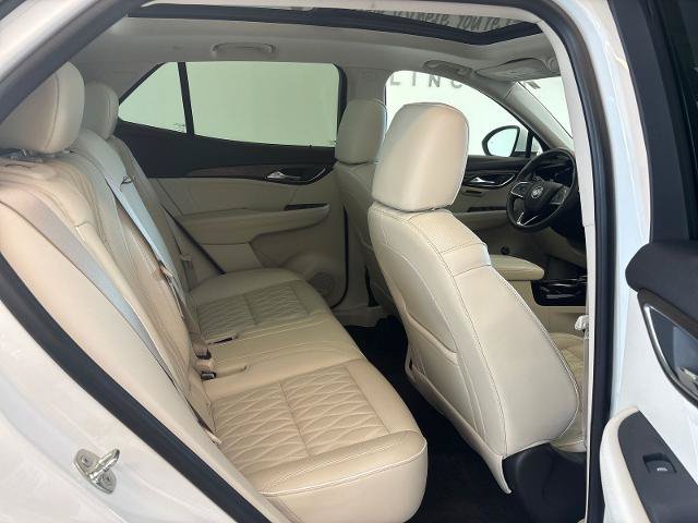 Used 2021 Buick Envision Avenir w/ Technology Package II FWD image 9