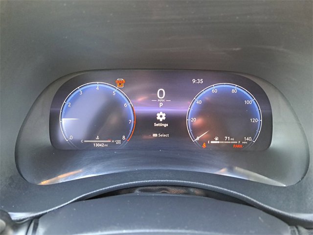 Used 2024 Toyota Highlander Platinum image 13