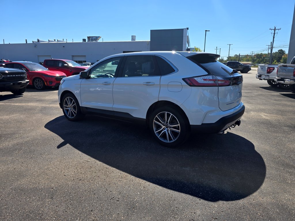 Certified 2023 Ford Edge Titanium w/ Class II Trailer Tow Package AWD/4WD image 3