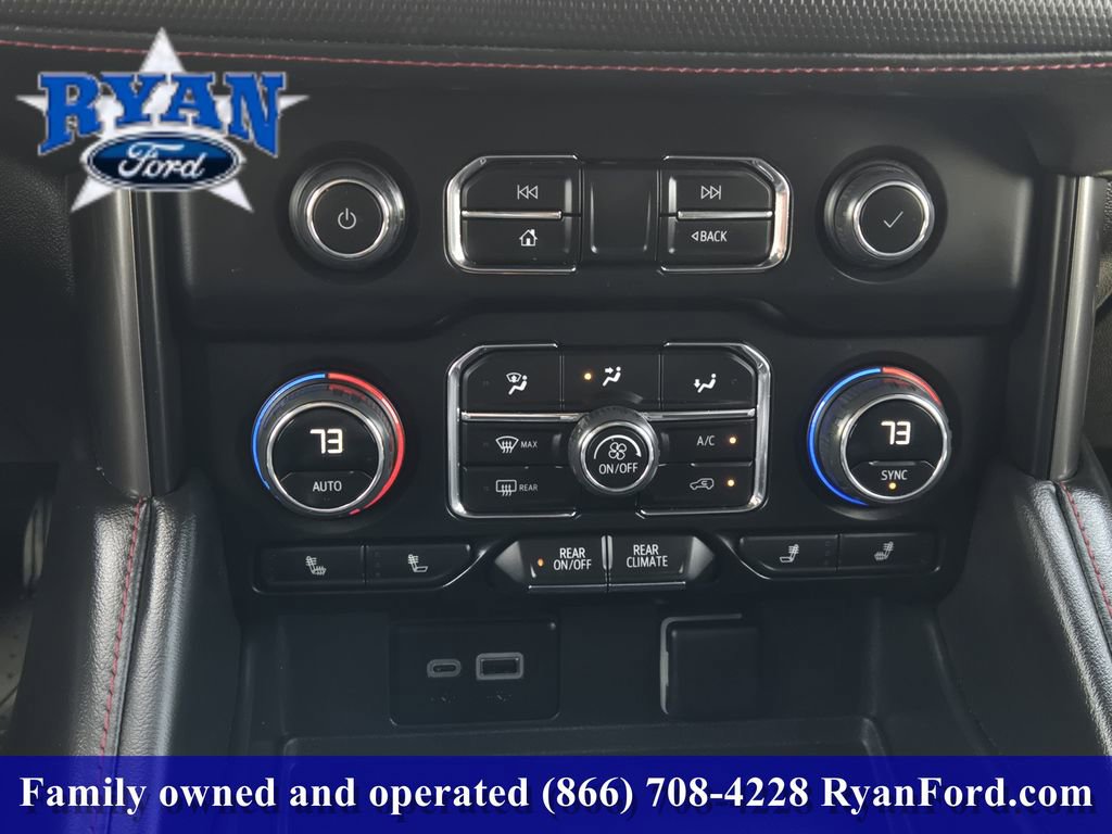 Used 2023 Chevrolet Suburban RST AWD/4WD image 14