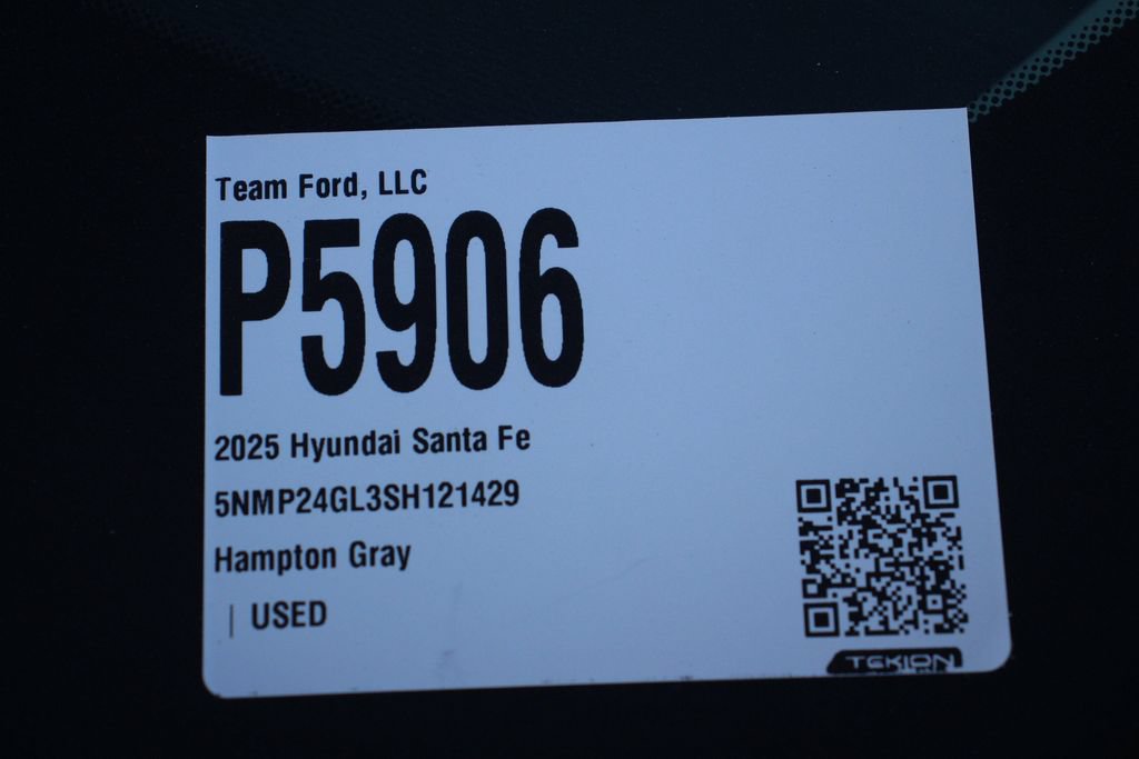 Used 2025 Hyundai Santa Fe SEL FWD image 30