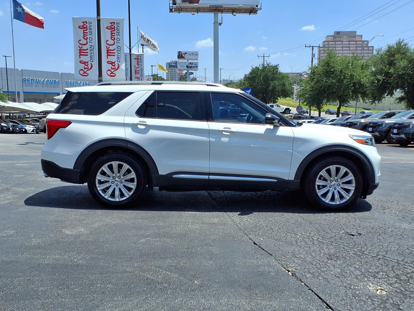 Certified 2021 Ford Explorer Limited w/ Equipment Group 301A RWD image 5