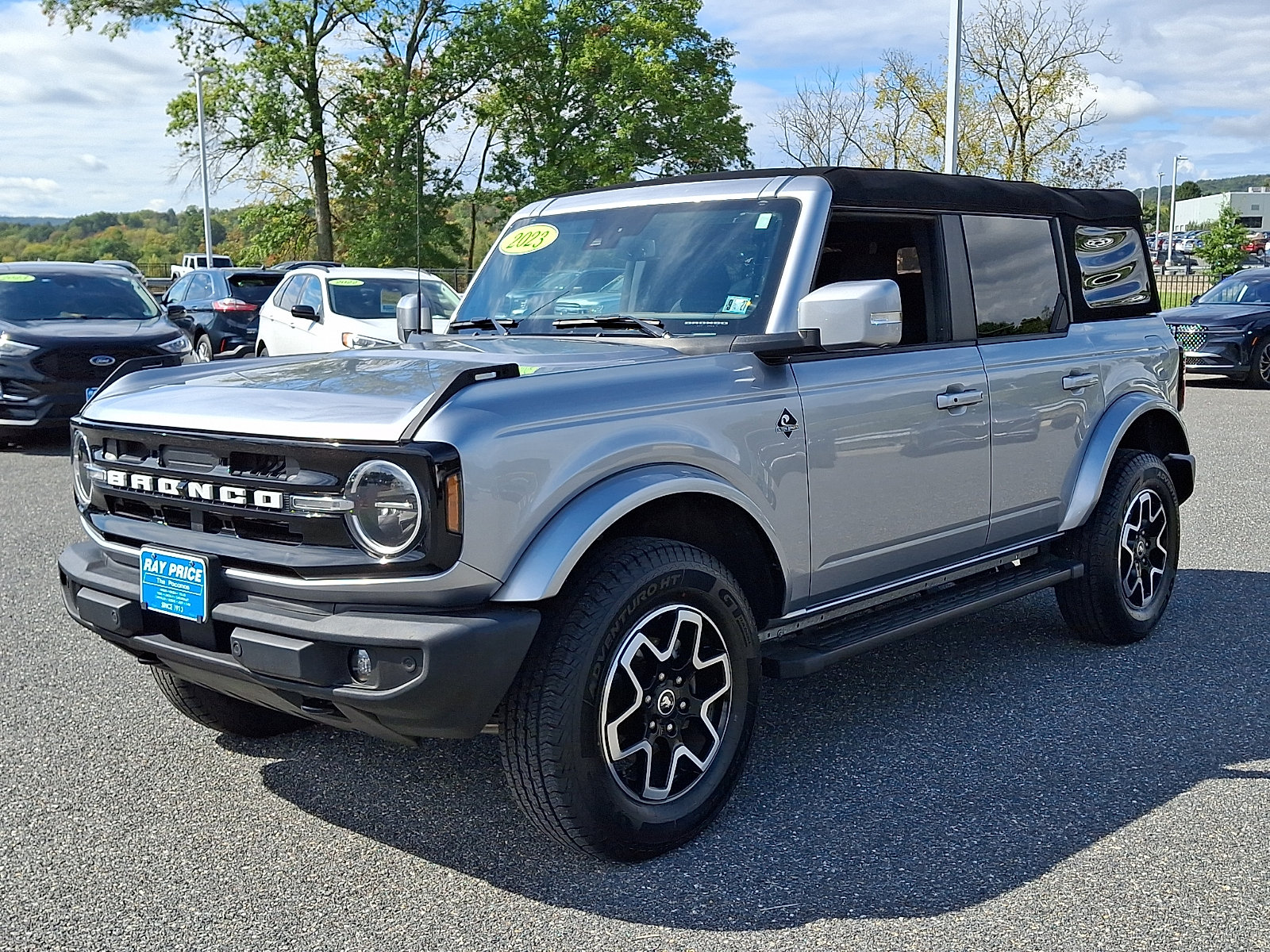 Certified 2023 Ford Bronco Outer Banks AWD/4WD image 4