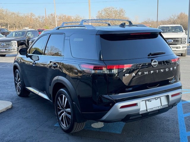 Used 2023 Nissan Pathfinder Platinum image 5