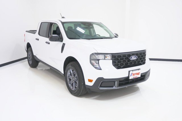 Certified 2025 Ford Maverick XLT w/ Equipment Group 302A AWD/4WD image 3