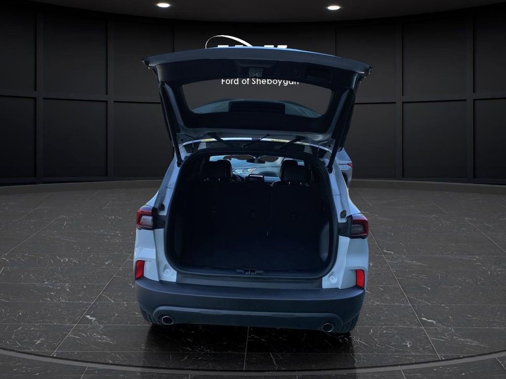 Certified 2025 Ford Escape ST-Line Select image 15