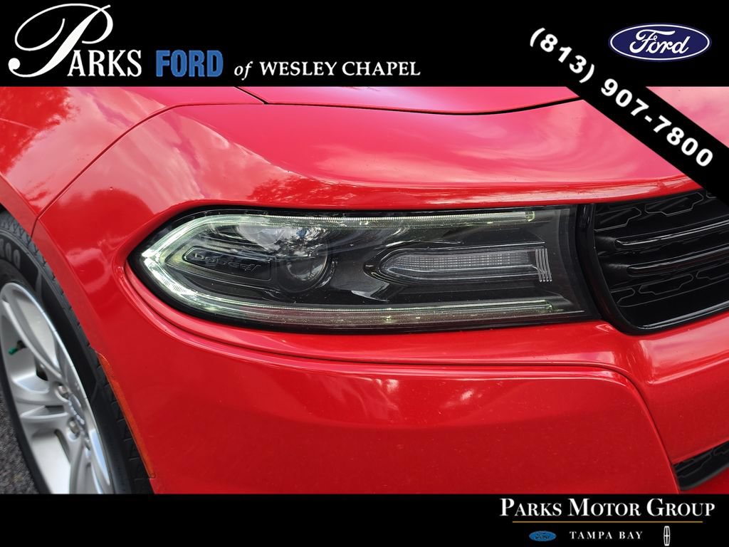 Used 2019 Dodge Charger SXT RWD image 7
