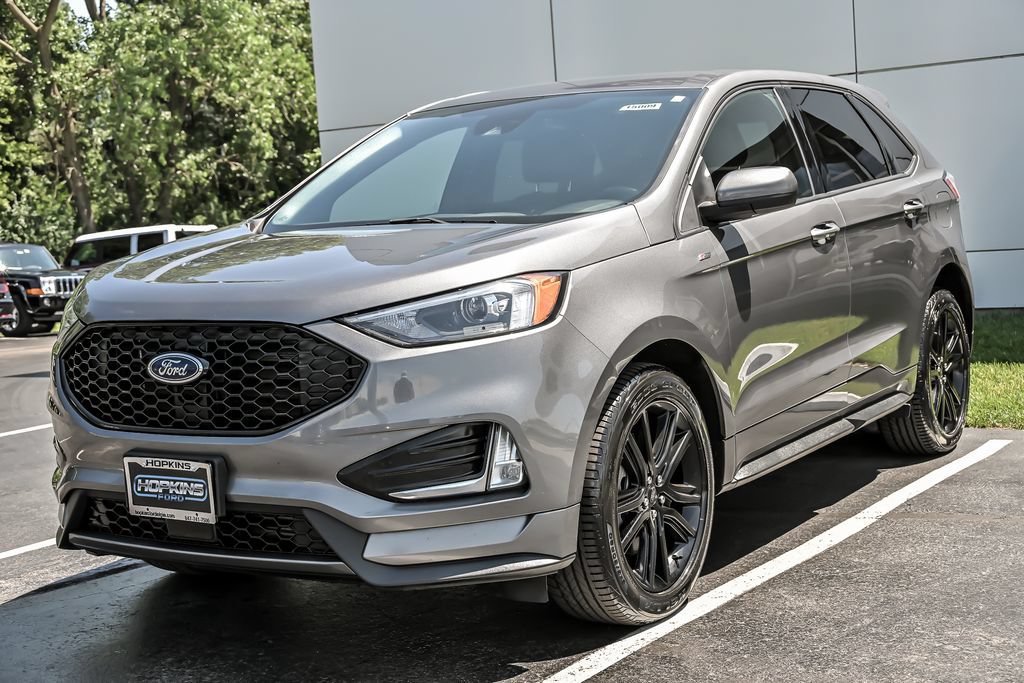 Certified 2023 Ford Edge ST-Line AWD/4WD image 5