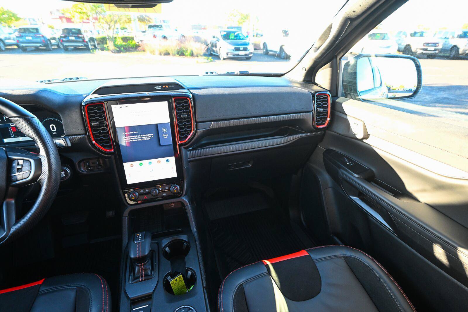 Certified 2025 Ford Ranger Raptor AWD/4WD image 34
