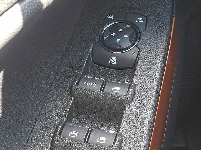 Certified 2022 Ford EcoSport SE w/ SE Appearance Package image 26