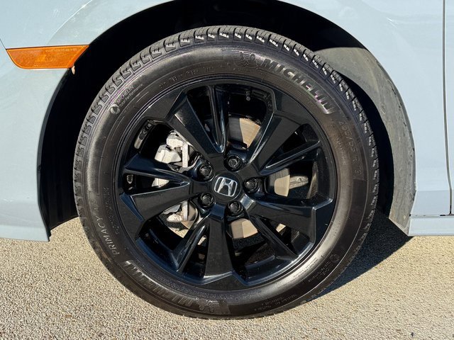 Used 2024 Honda Odyssey Sport image 13