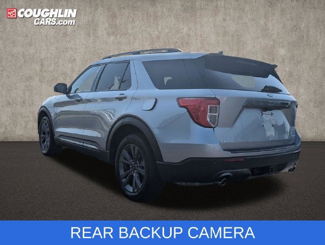 Certified 2023 Ford Explorer XLT w/ Equipment Group 202A AWD/4WD image 7