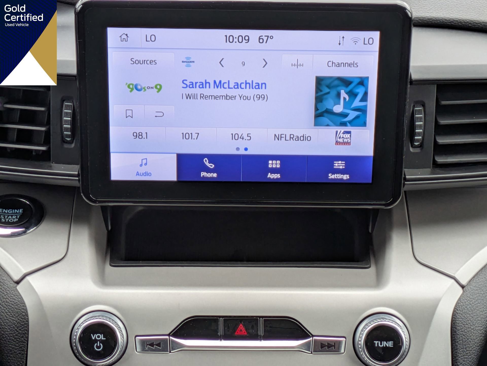 Certified 2023 Ford Explorer XLT image 22