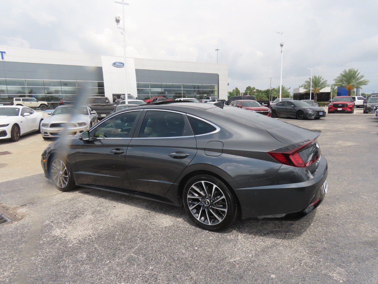 Used 2022 Hyundai Sonata Limited FWD image 15