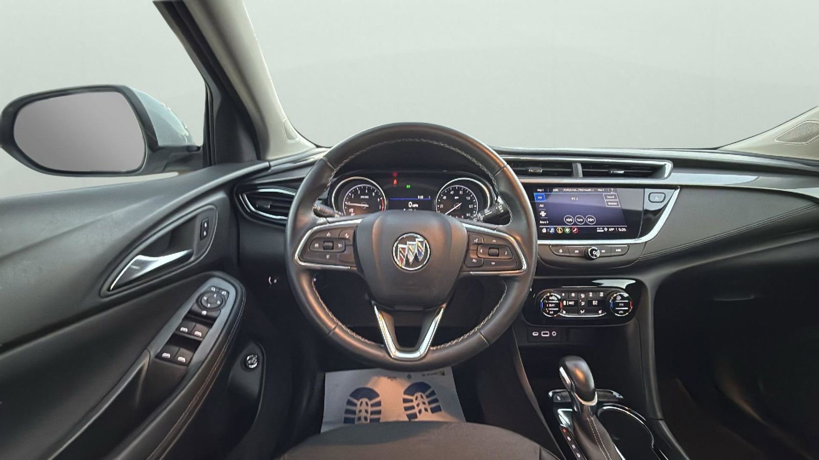 Used 2023 Buick Encore GX Select image 13