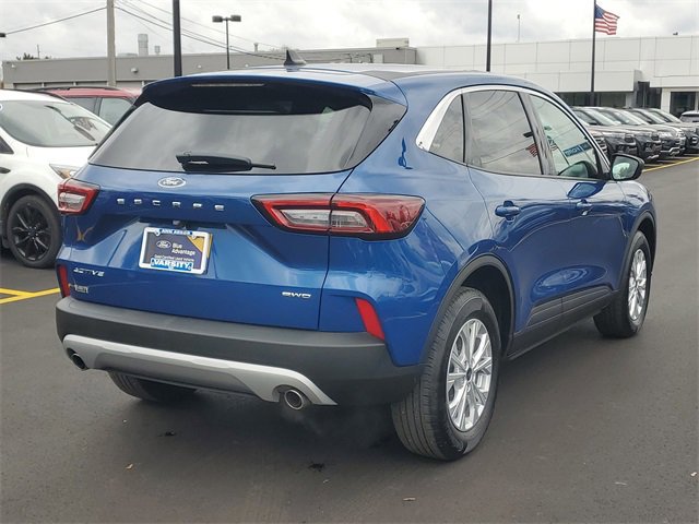 Certified 2023 Ford Escape Active image 3