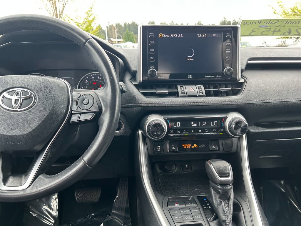 Used 2019 Toyota RAV4 XLE Premium w/ Cold Weather Package AWD/4WD image 24