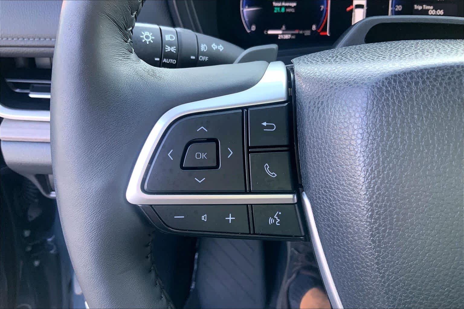 Used 2024 Toyota Grand Highlander AWD image 23