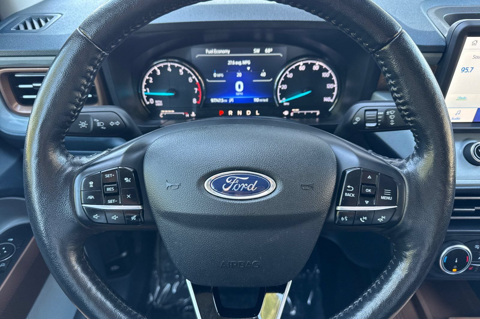Certified 2022 Ford Maverick Lariat w/ Lariat Luxury Package AWD/4WD image 34