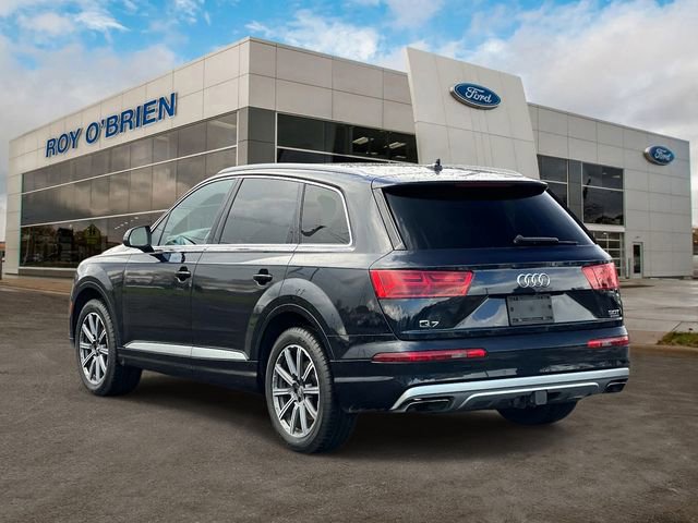 Used 2017 Audi Q7 3.0T Premium Plus w/ Premium Plus Package image 3
